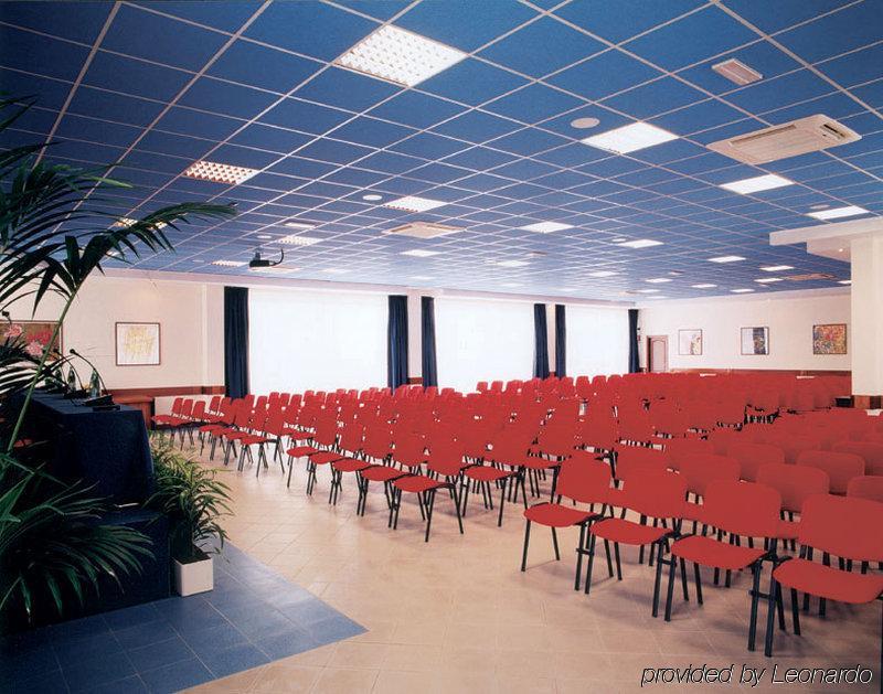 Euro Hotel Cascina Zařízení fotografie