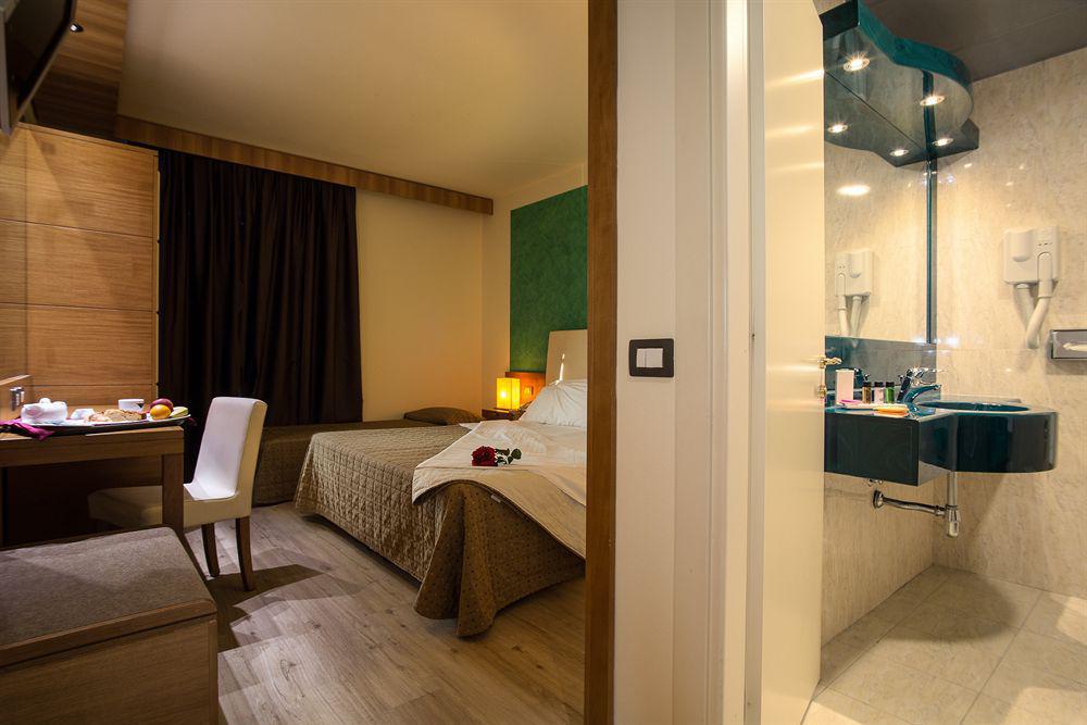 Euro Hotel Cascina Exteriér fotografie